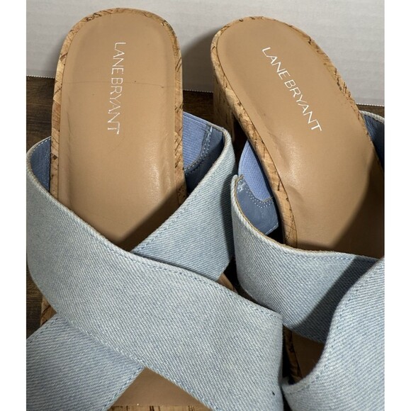Lane Bryant Dream Cloud Cross-Front Denim Clog Heel Size 8 - Picture 2 of 10